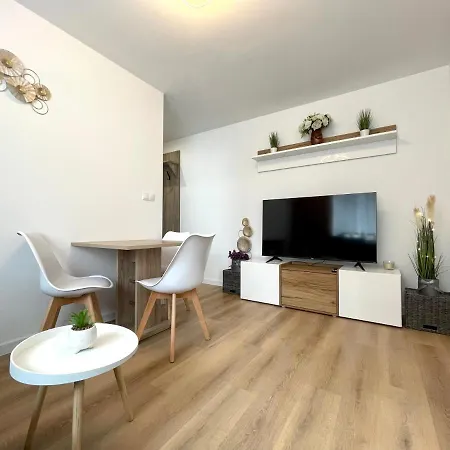 Mand Apartment